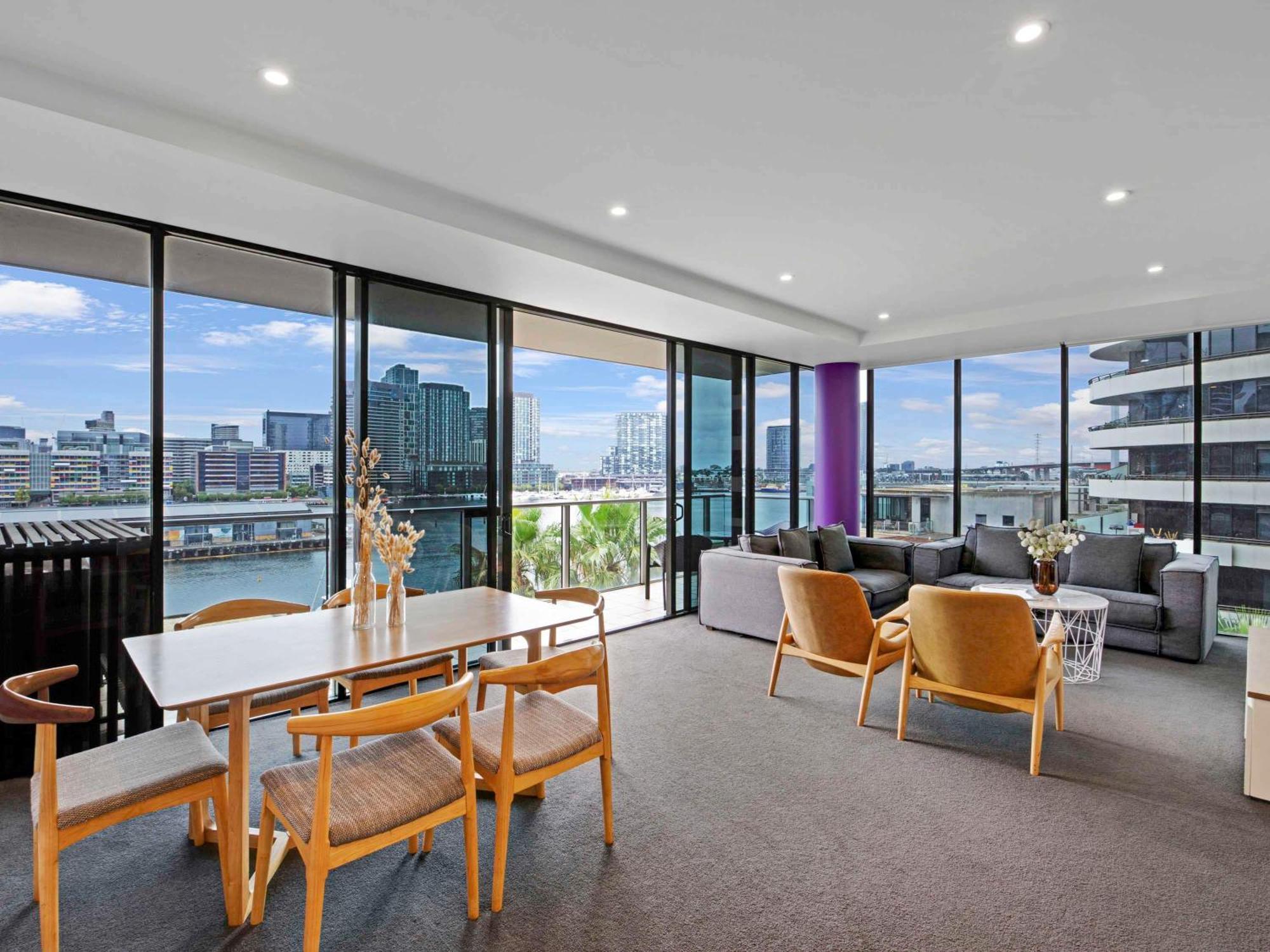 The Sebel Residences Melbourne Docklands Serviced Apartments Экстерьер фото